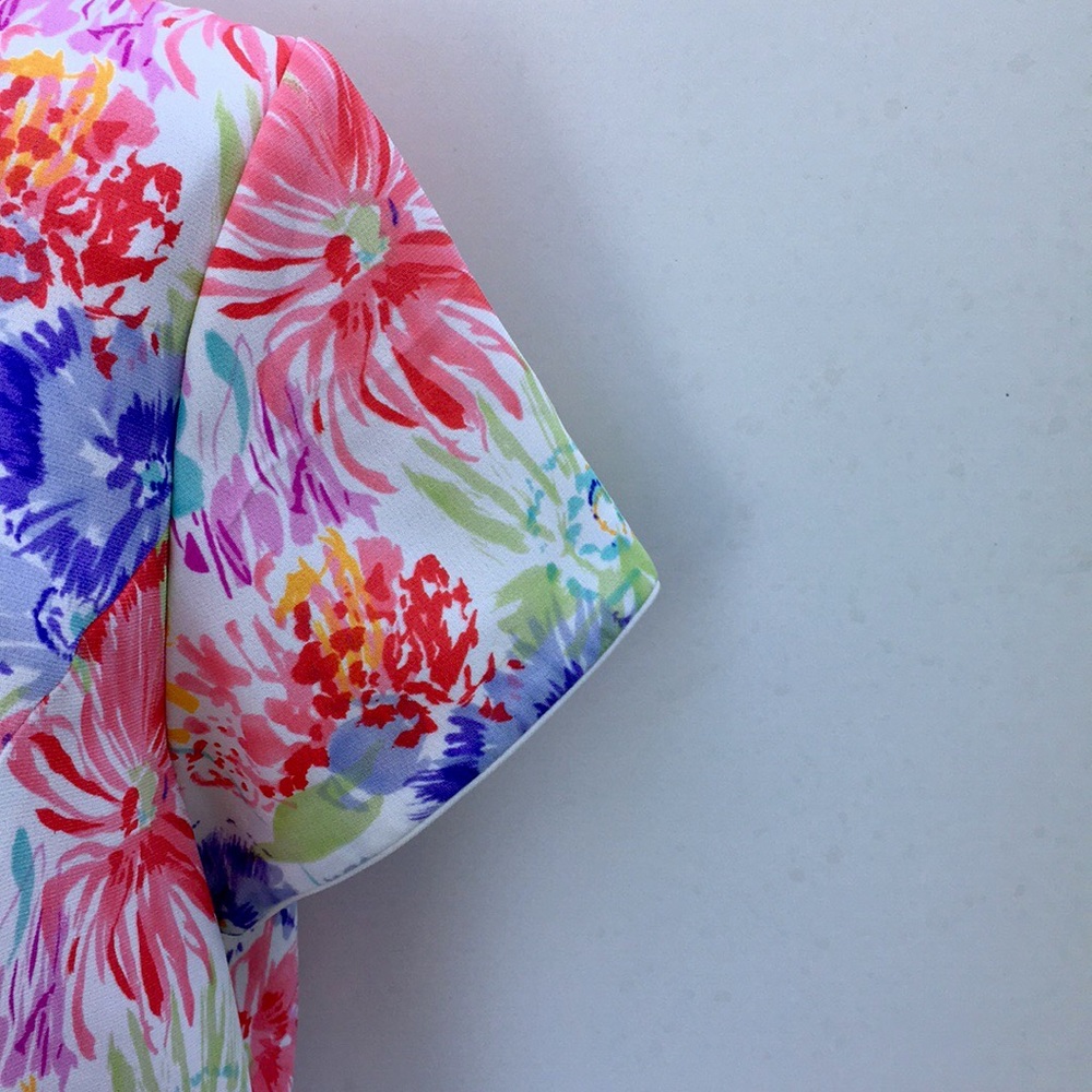 LIZ BAKER FLORAL PASTEL LINED SHIFT DRESS - Picture 4 of 12